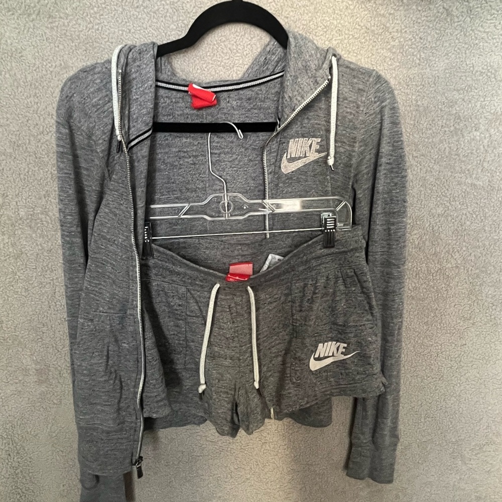 Nike set